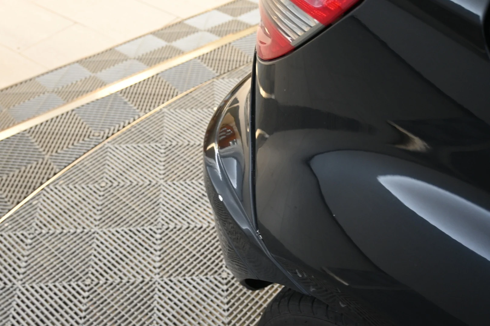 Car Image - 4RtncZOc1TPkBM4gDeyrJ9