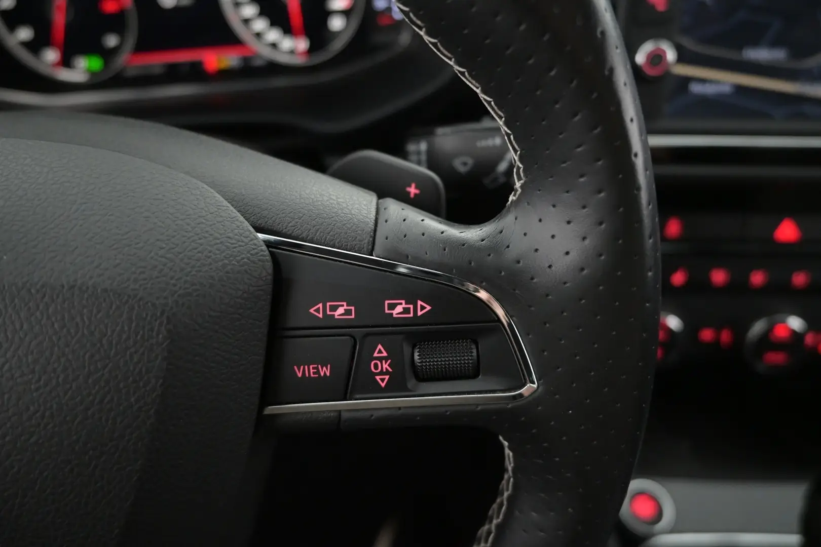 Car Image - 6vAIaqSjMPsIvbXpdZDY54