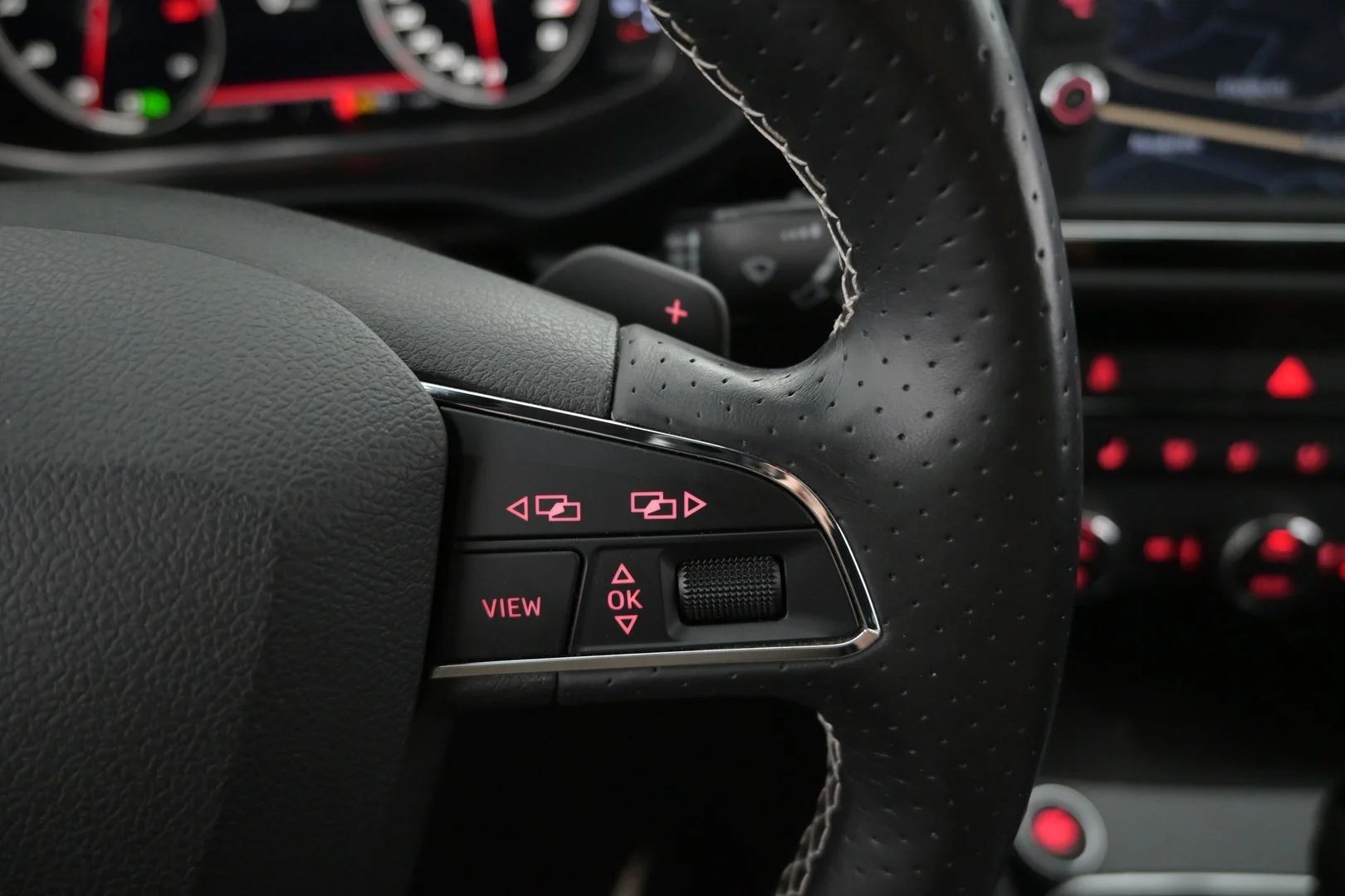 Car Image - 6vAIaqSjMPsIvbXpdZDY54