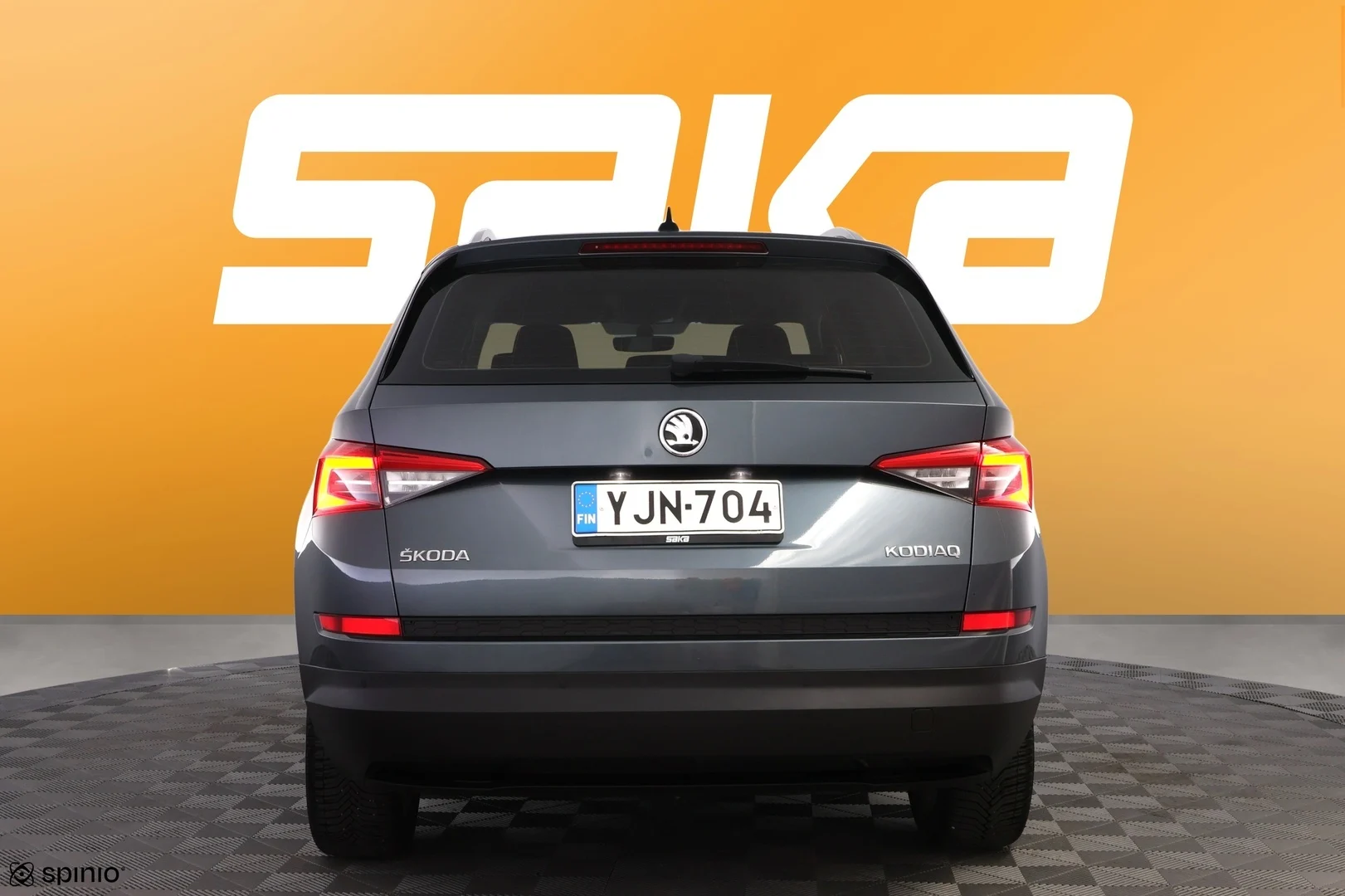 Car Image - 1LNWExdKiV3LTYqpGiTpAT