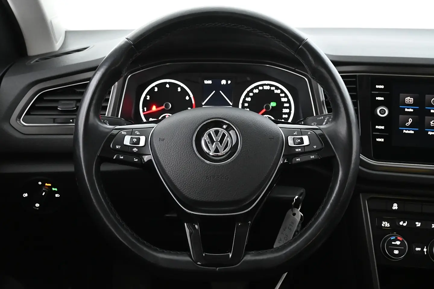Car Image - 3PHagnfGReKXWKIZI0V585