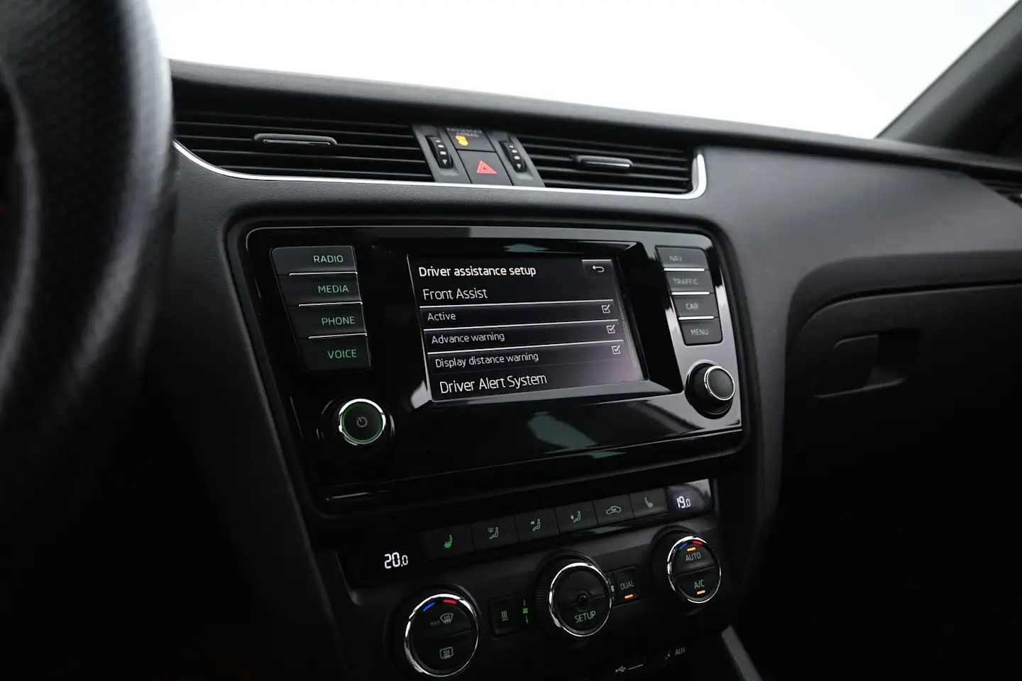 Car Image - 1T04xKyhGlU4G5fKkyKphJ