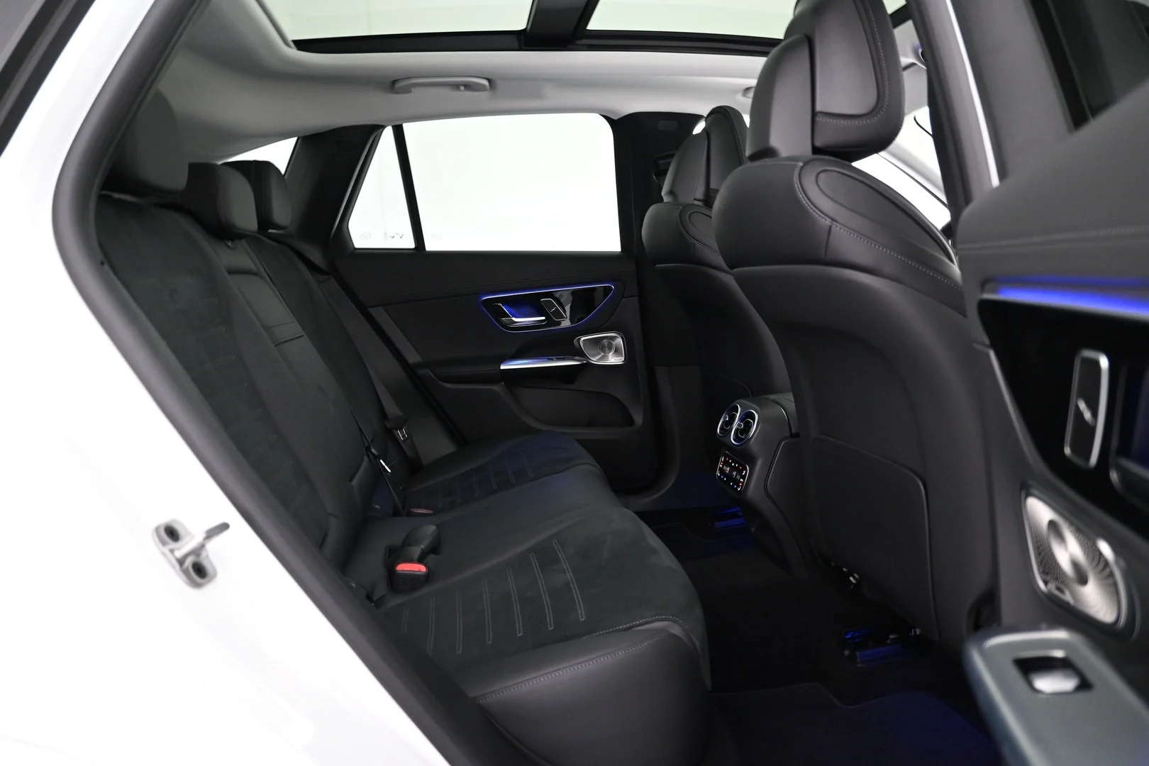Car Image - 5cGAiDWbbp83UmUUqxARPx
