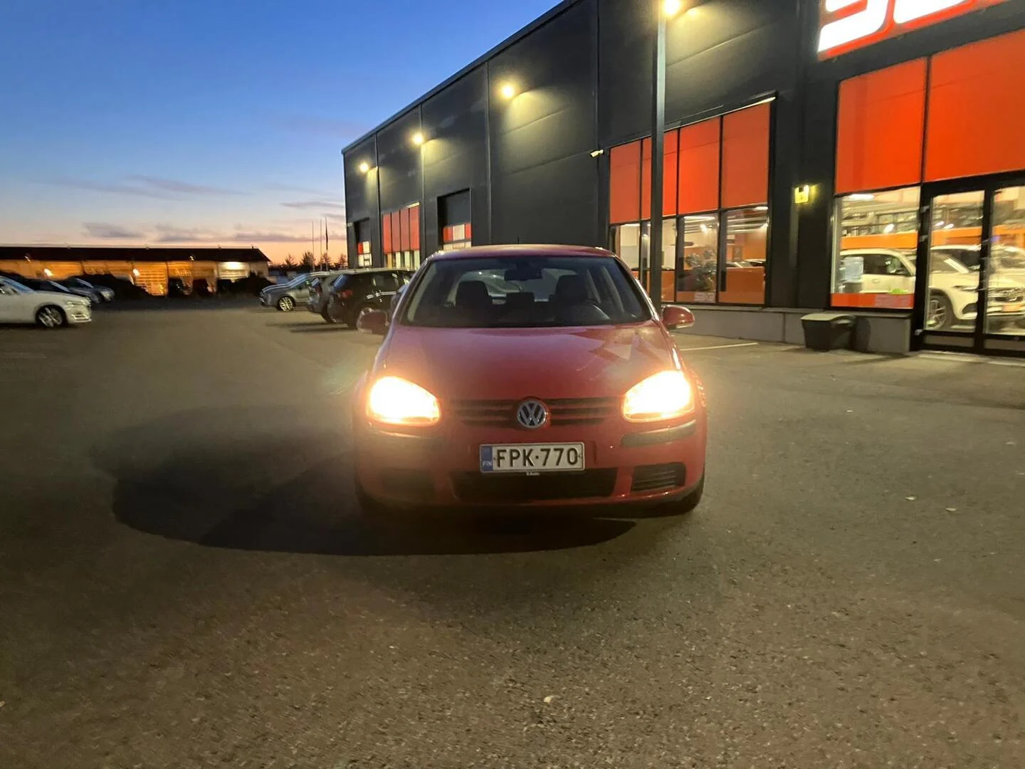 Car Image - 6bVnG3mT9sEG7ChLiMEtYE