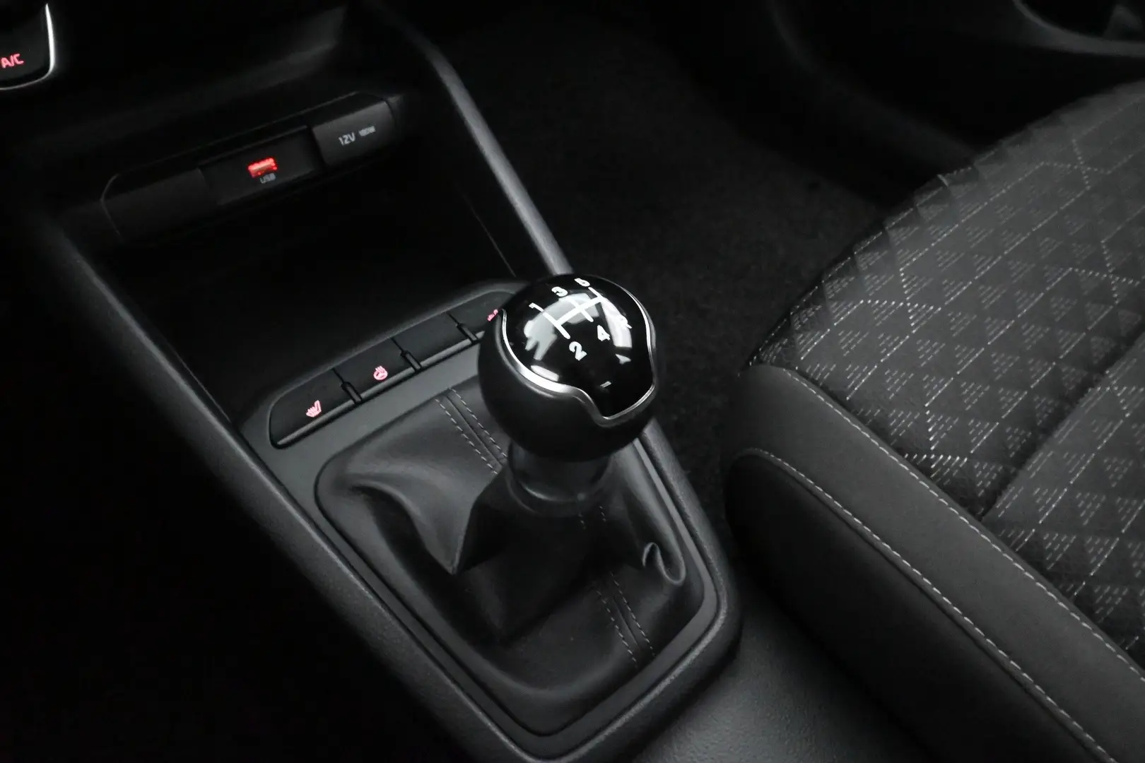 Car Image - 3OazzI1LXLXdEZ6IbGma9X