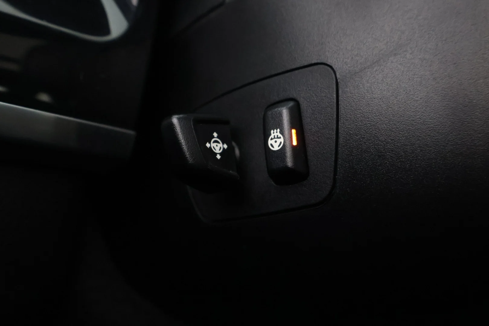 Car Image - 6wcpxFq53jpBBhPioFoNjf