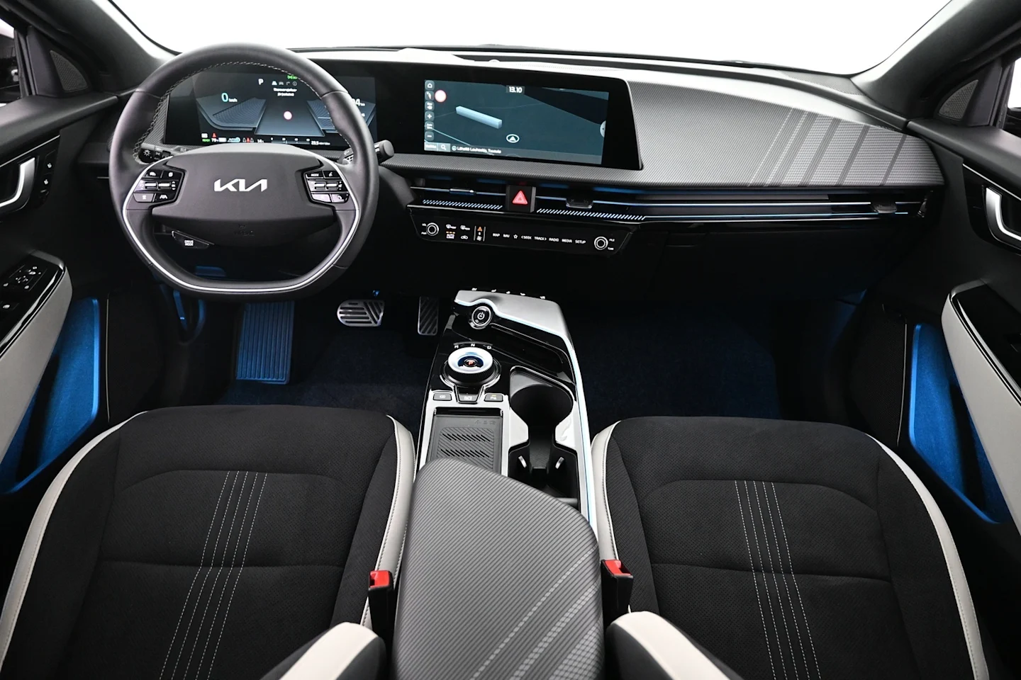 Car Image - 3TyiBY2lCol9xh9y7TNQeK