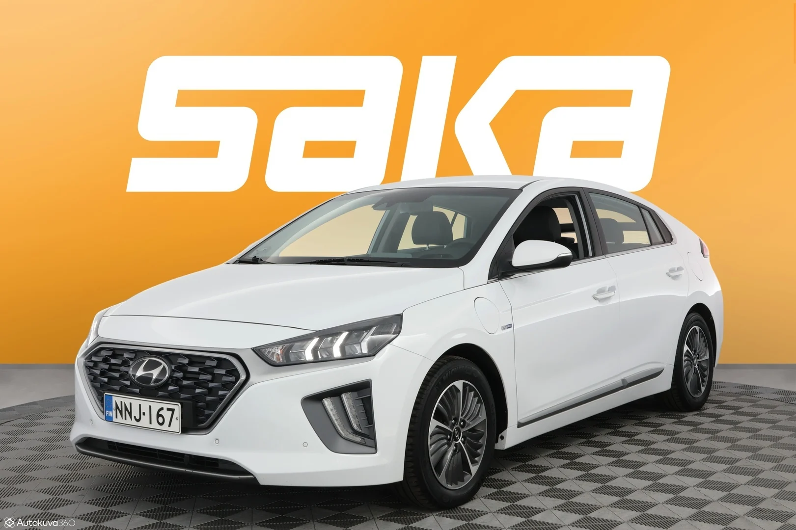 Car Image - 33sIctCa3a0nfm4K22bIgj