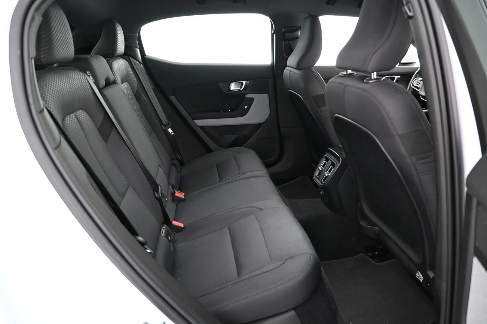 Car Image - tjFOjBh8lJchsJnwqGls4