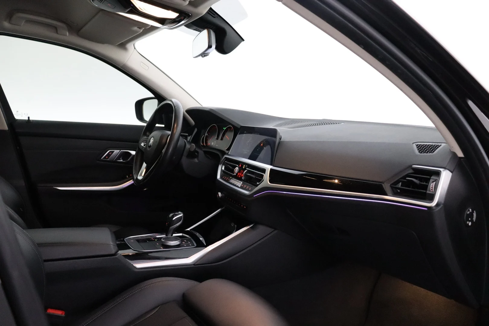 Car Image - BOyrKmtdIpb0hguxJewf3