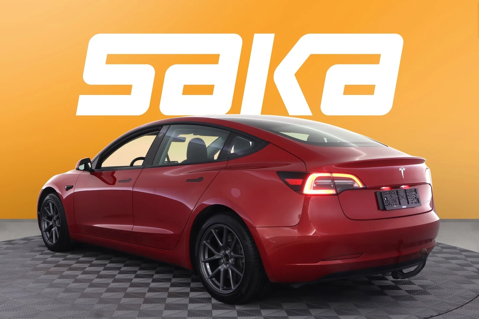 Car Image - 2c3A2yztsy4cCuXi5v33r8