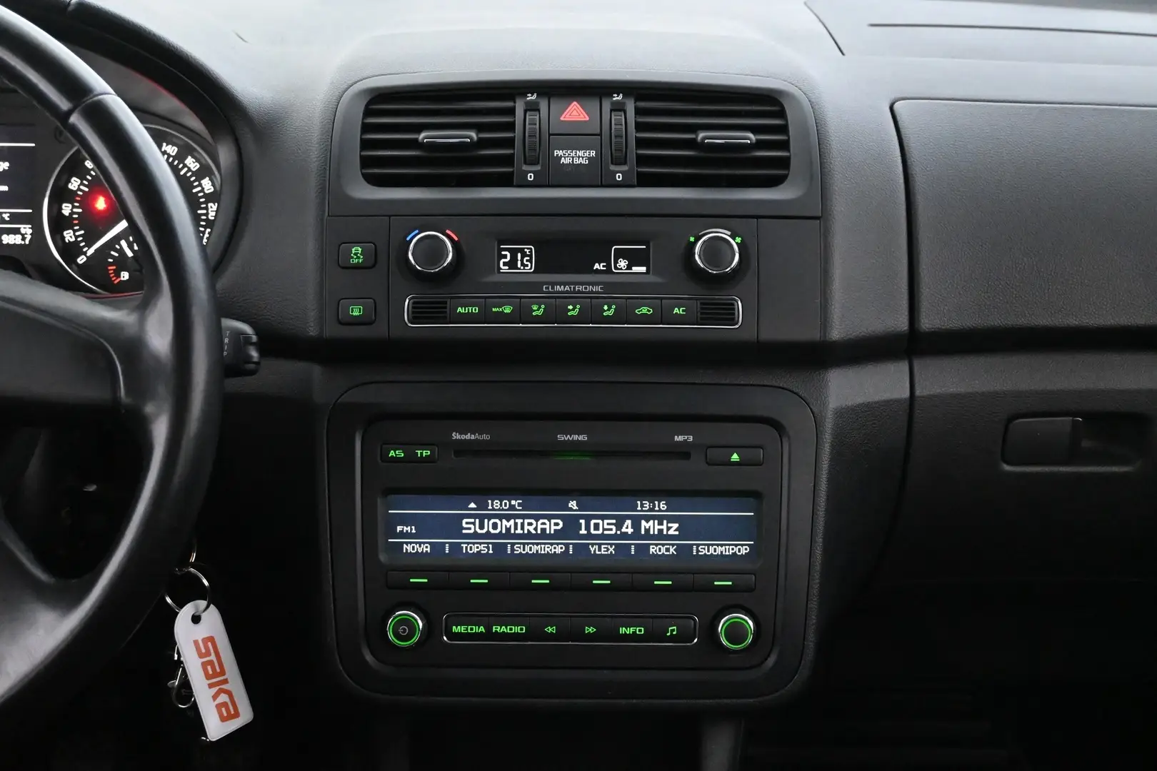 Car Image - 2YdbjMAz01RpHKIJUqaclL