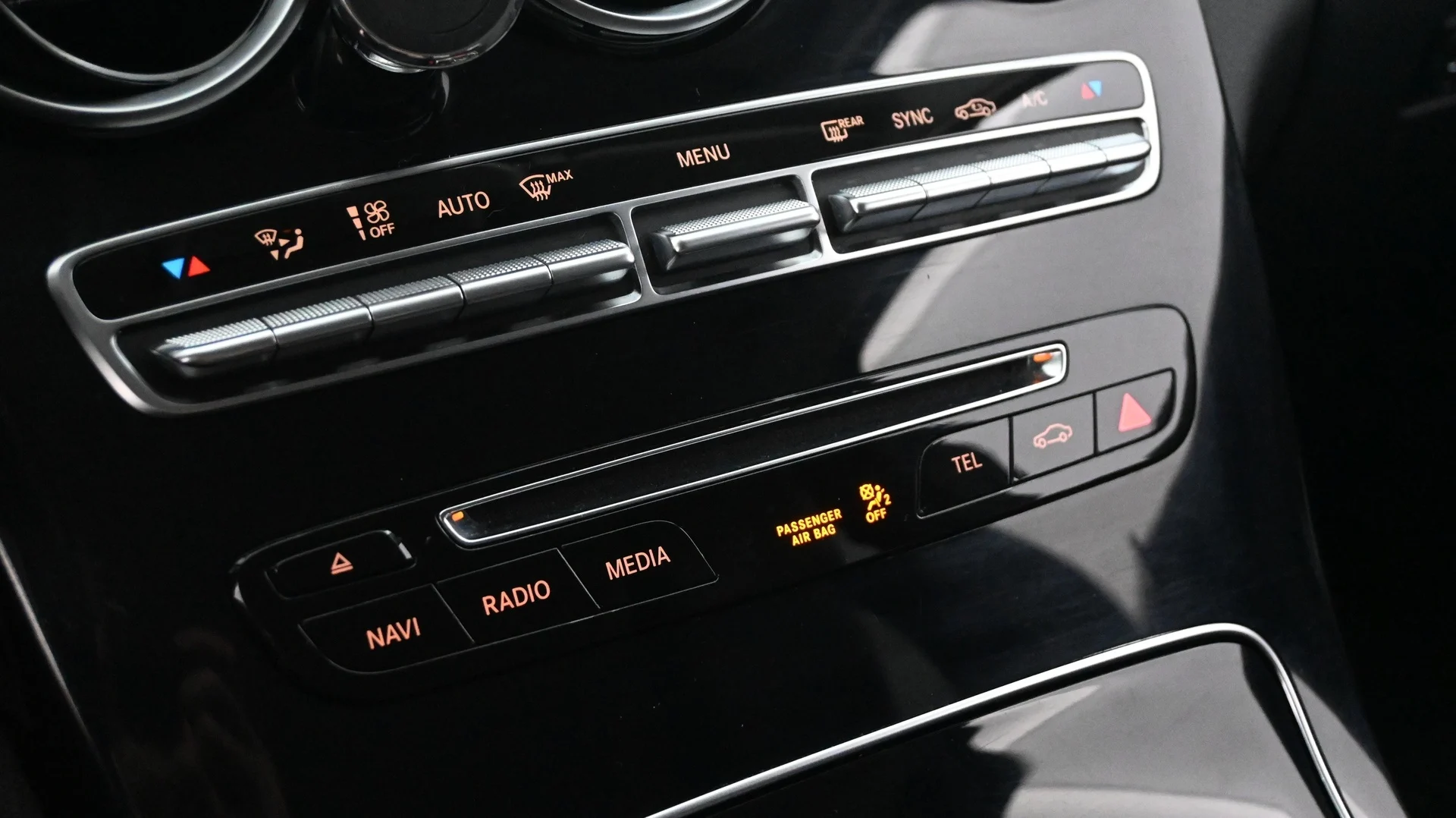 Car Image - r3QhBQEK4Hk5OzFj0t03u