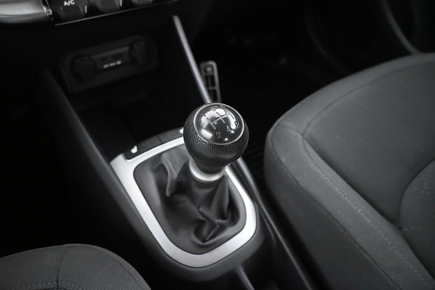 Car Image - 2mYIZjvMkQYp3XjM5w3gtI