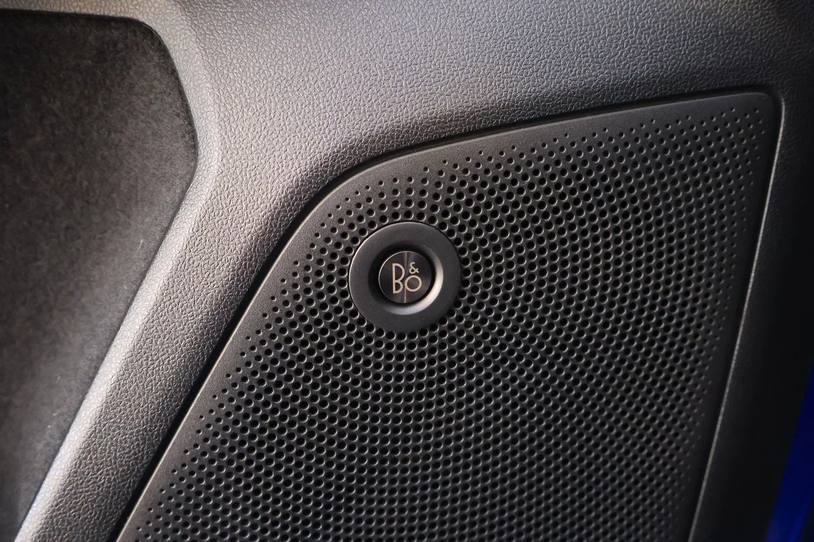 Car Image - 3i9zS8hWChQzrkgpa6OKD6
