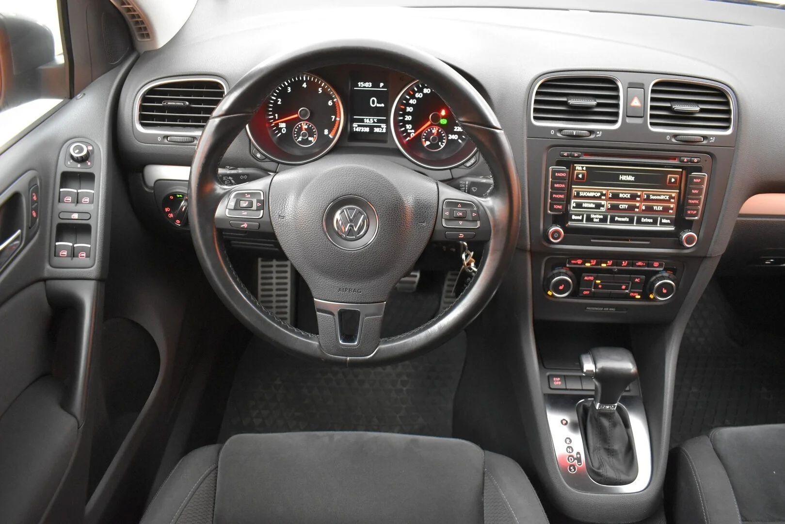 Car Image - 1RHrr6IdQq6AT0oHzhn2os