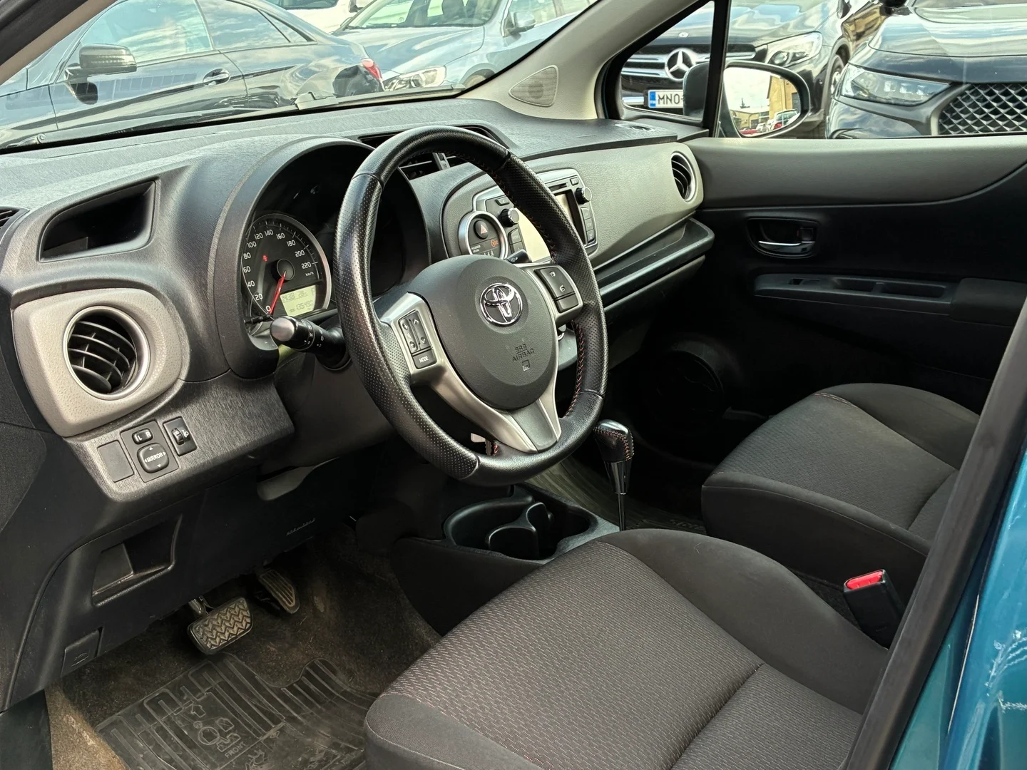 Car Image - Up7VZJcobjGqcOJ6O5nYk