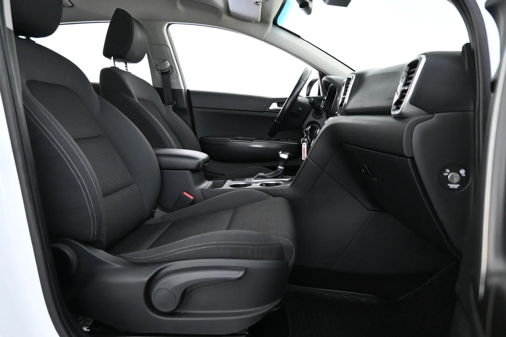 Car Image - 41gk8OyZEOoQEBfnRYl8gZ