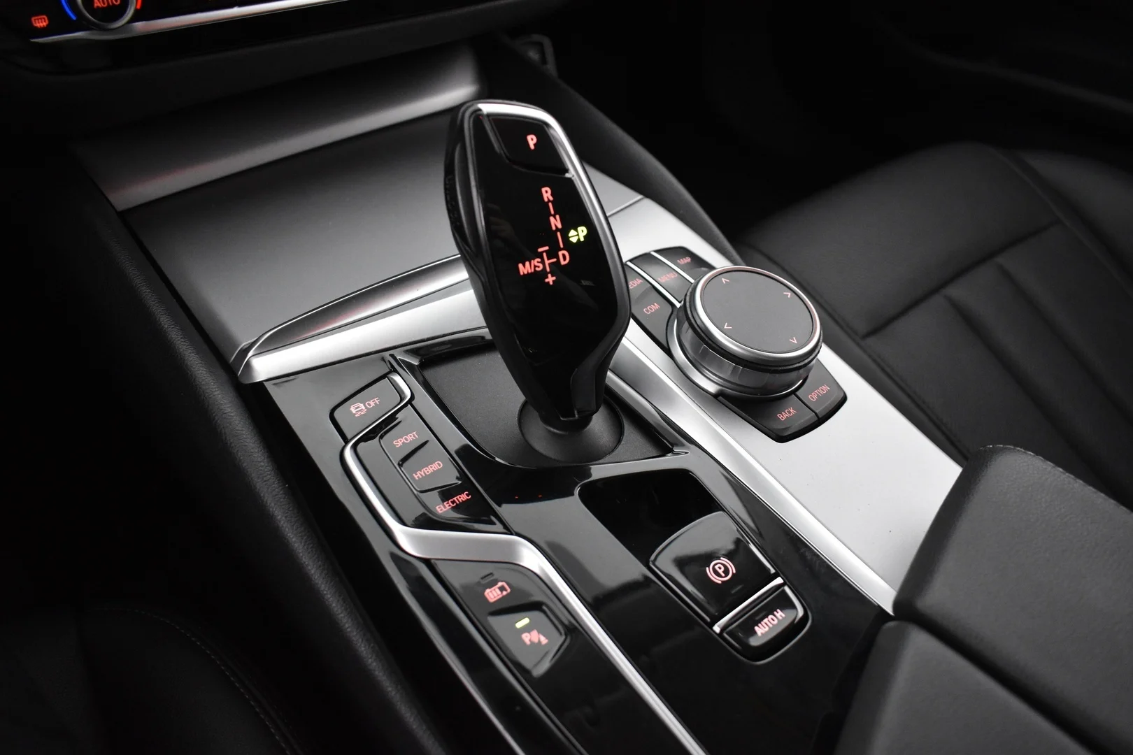 Car Image - 3u83ZjnqPmXByVLPoEYUrn