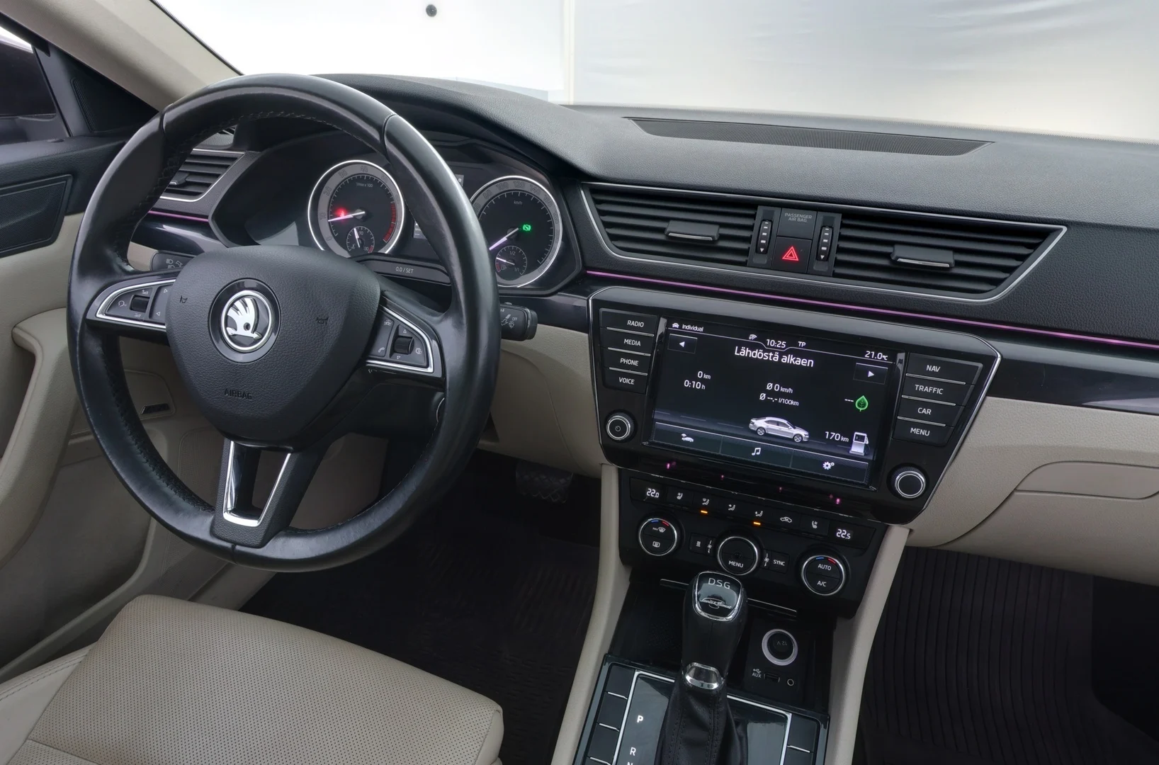 Car Image - 1l75ypJ2sTDjNmW8OpiQ5J