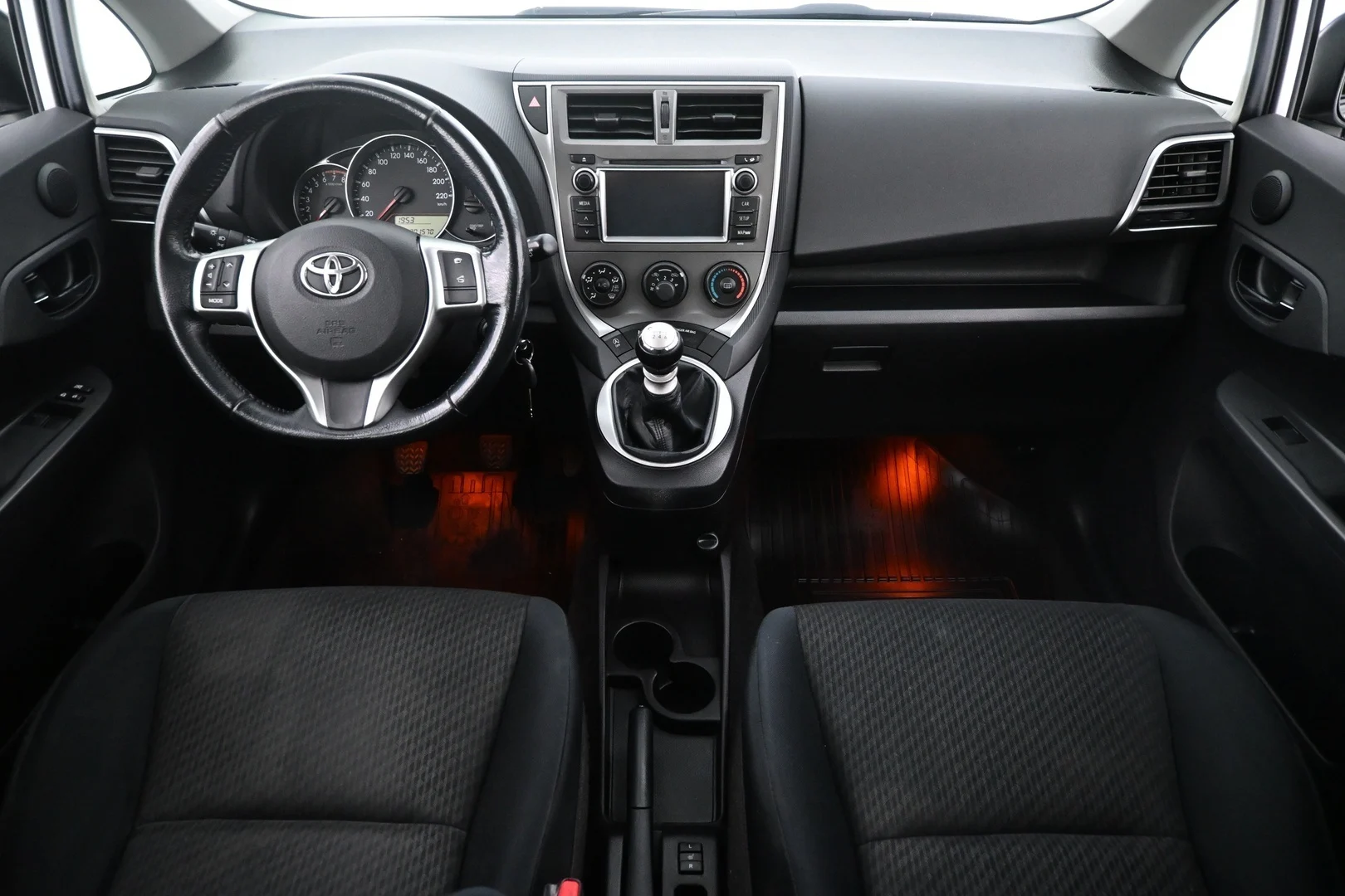 Car Image - 74bZVoHiOFJuo9sM7cgKbL