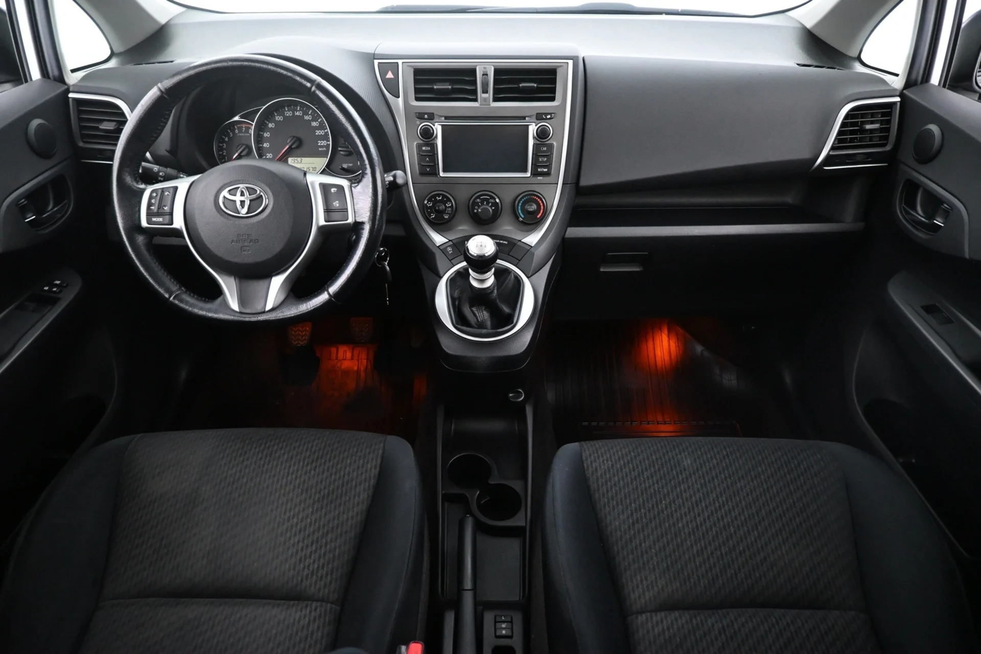 Car Image - 74bZVoHiOFJuo9sM7cgKbL