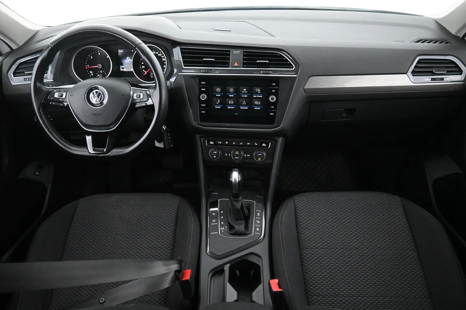 Car Image - 2Lo66UZKFpDlumonoHXi0G
