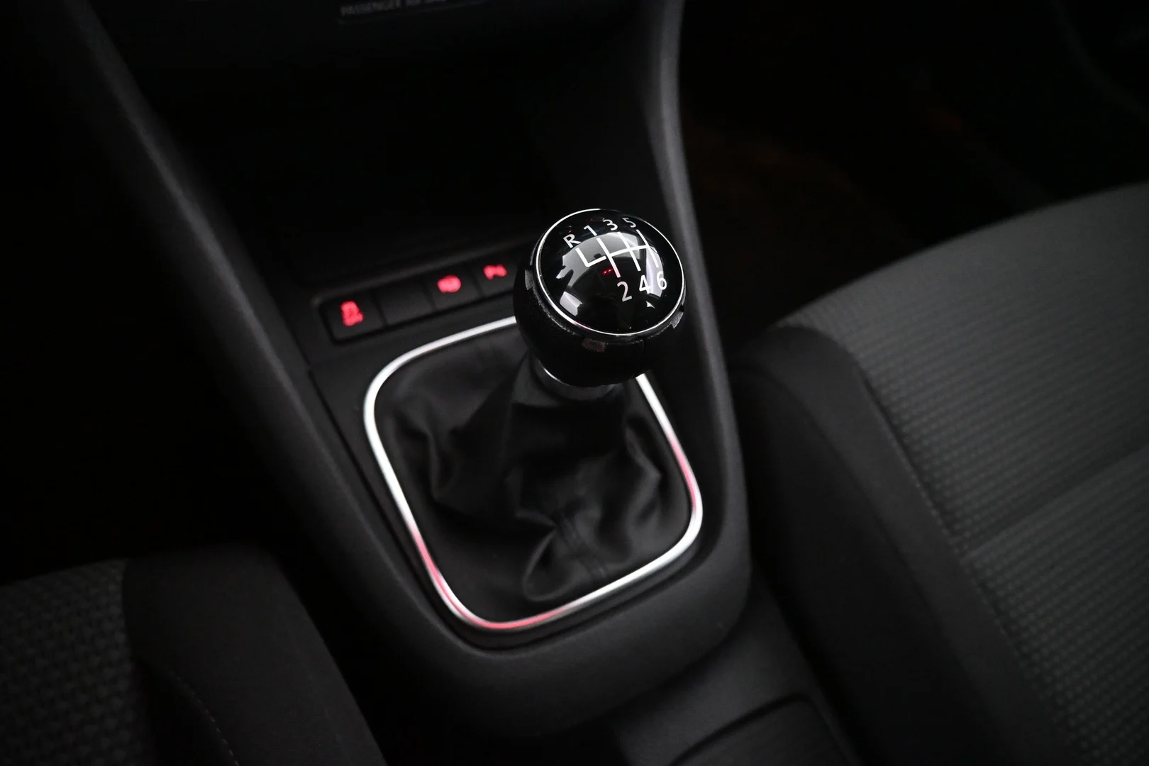 Car Image - 0vyLa6OGimDjzYhmqP1D1