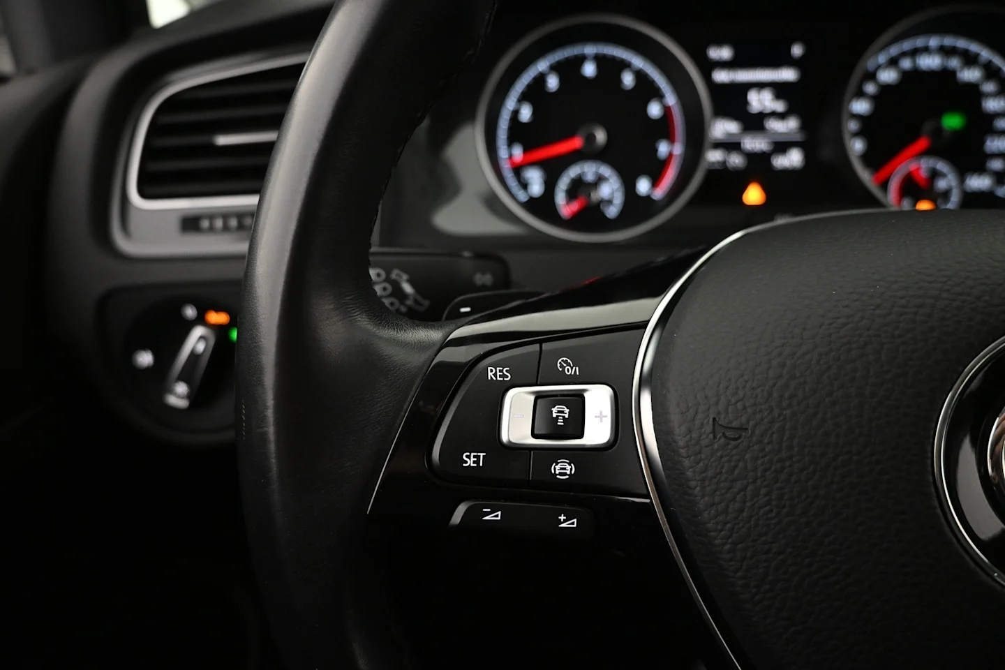 Car Image - 5iYh0U3Akij0GPeJuApsk3