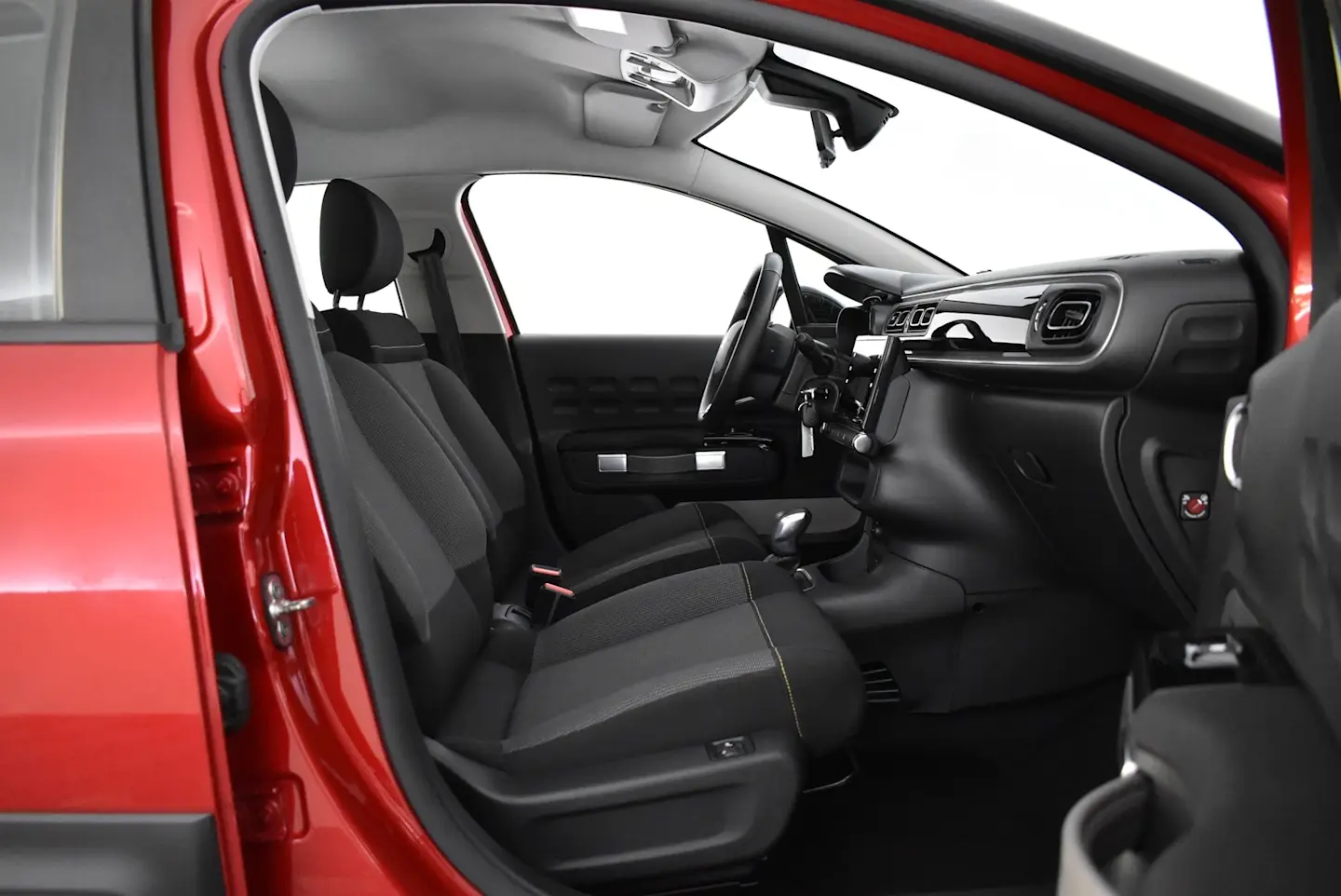 Car Image - 4RQHDxjJqaJ35732x3Si5b