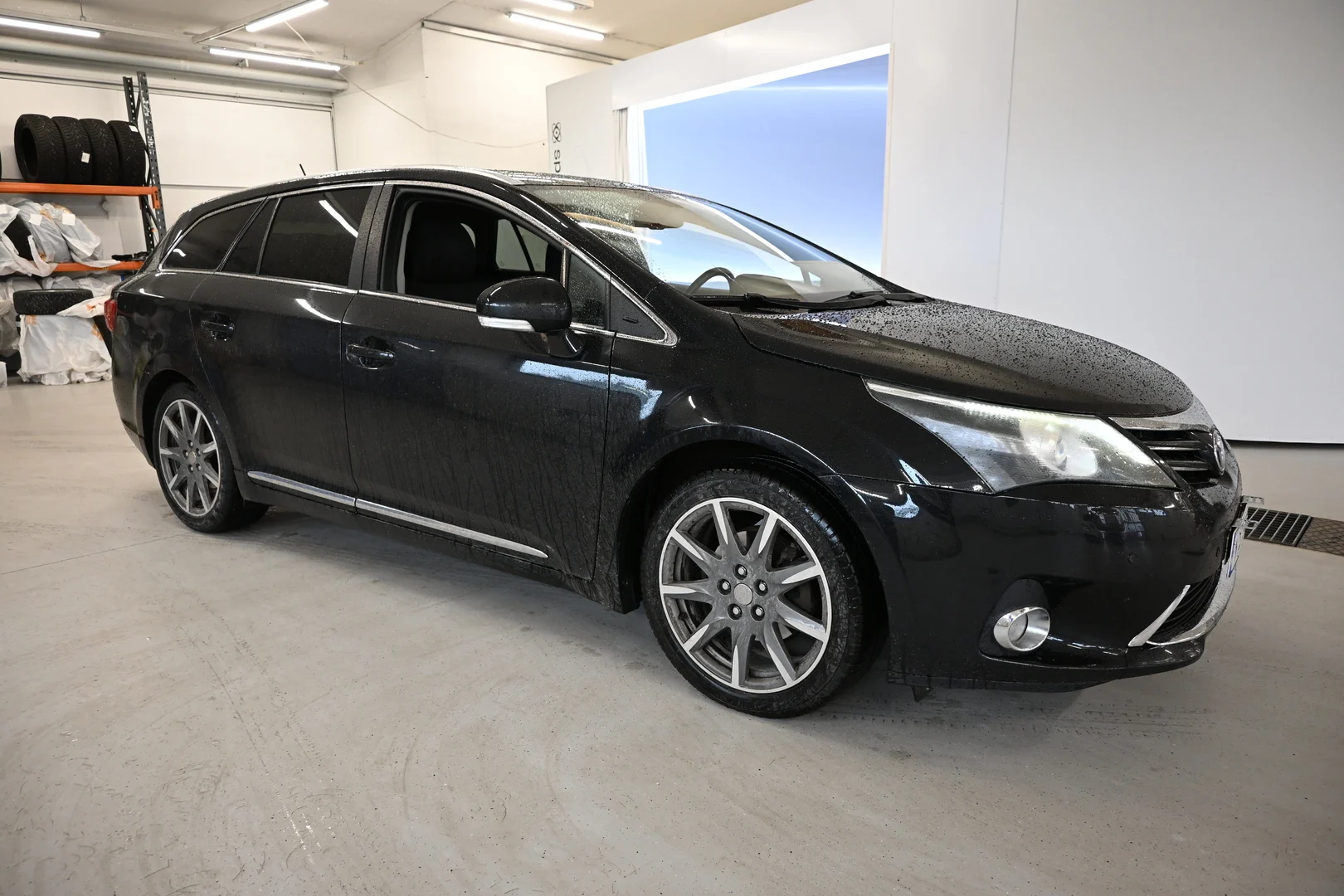 Car Image - 6xfthtge96powI1zjzPUyp