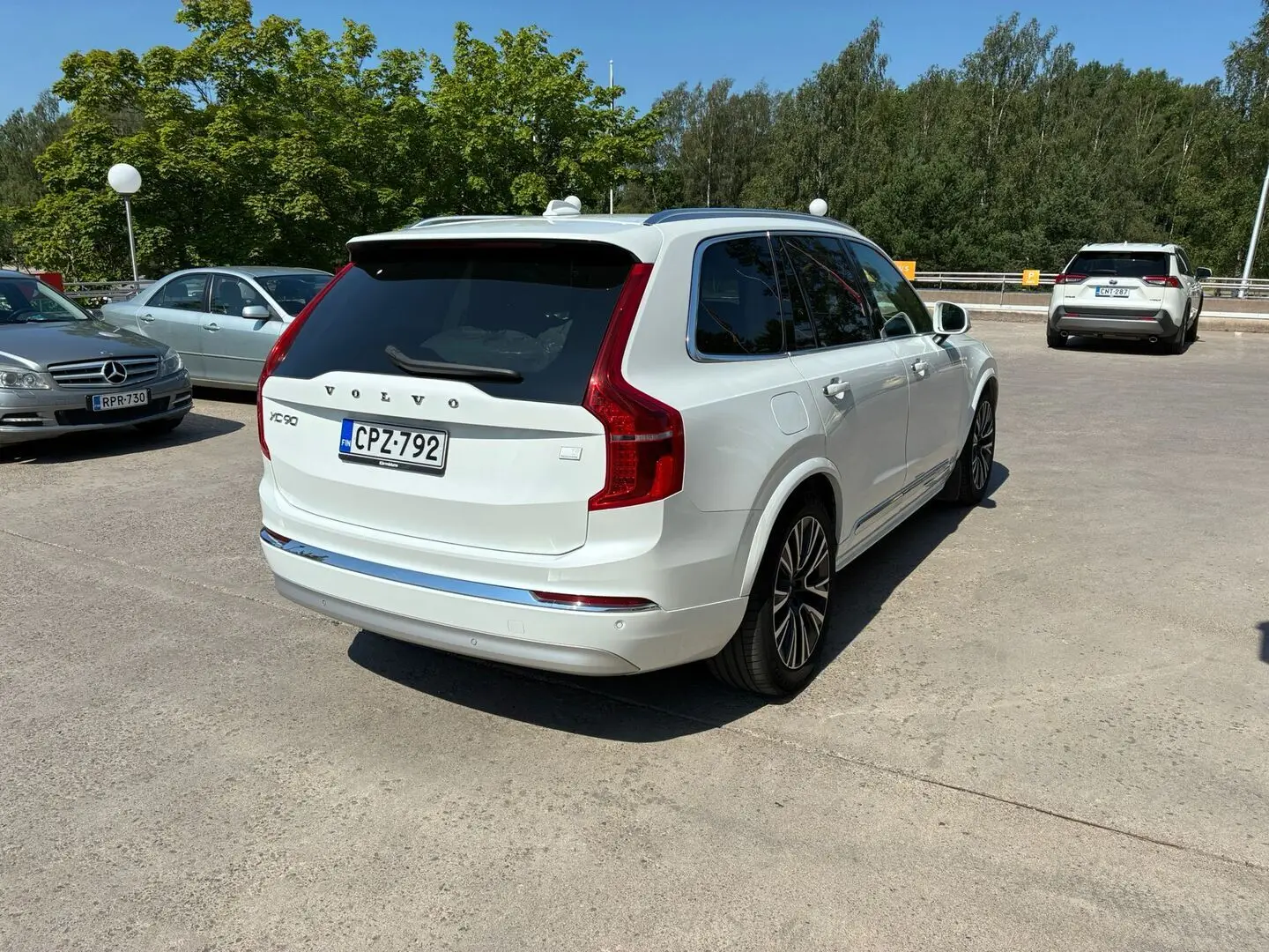 Car Image - 1uO82LuV8WuD8TvxIQ2VjJ