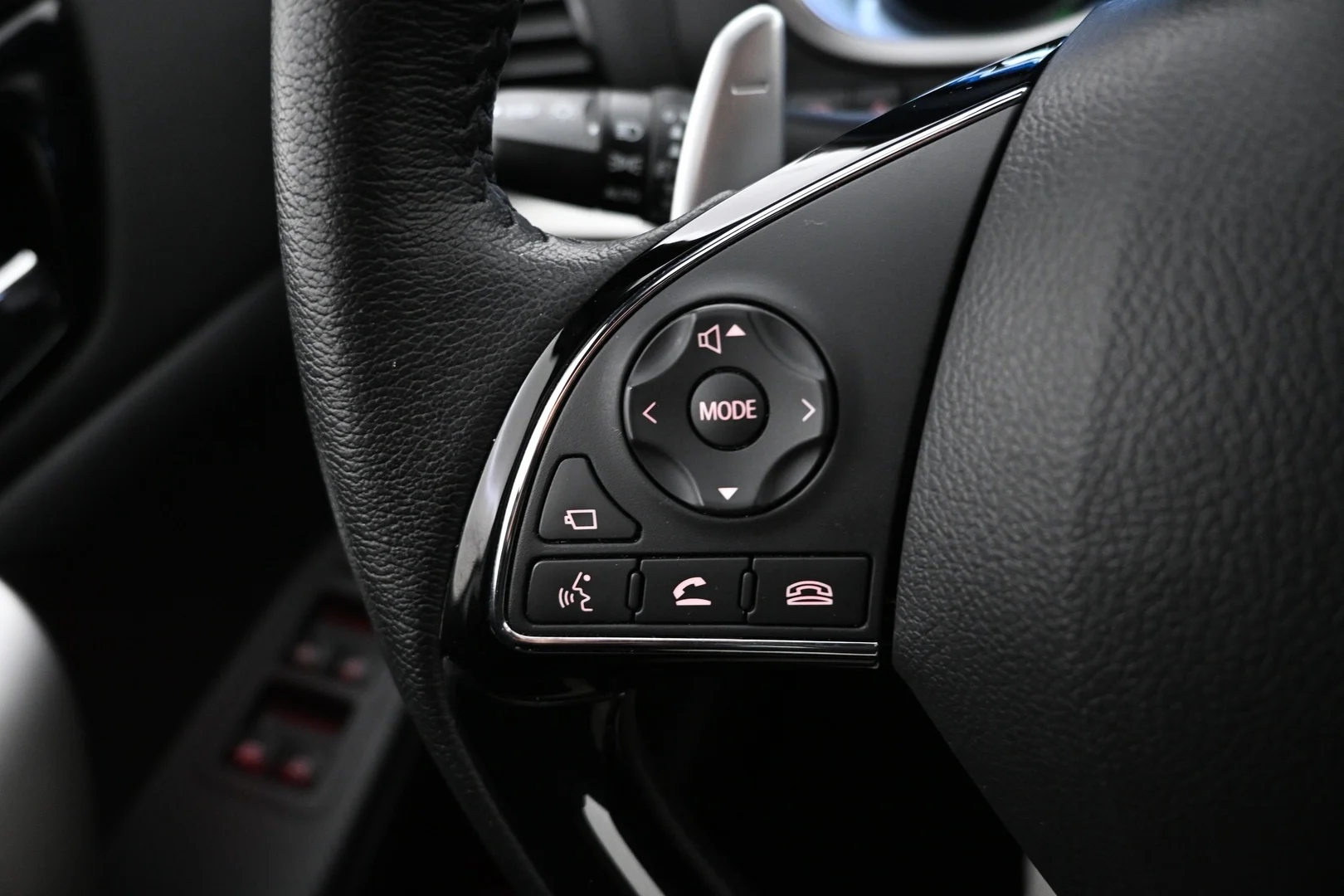 Car Image - 5OqB0bRCSC8rq9gW9CuKG2