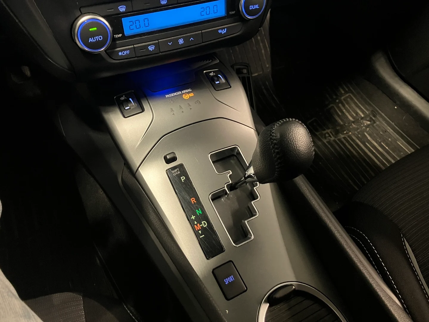 Car Image - 6kAukdstKjwBMWmFo7dVey
