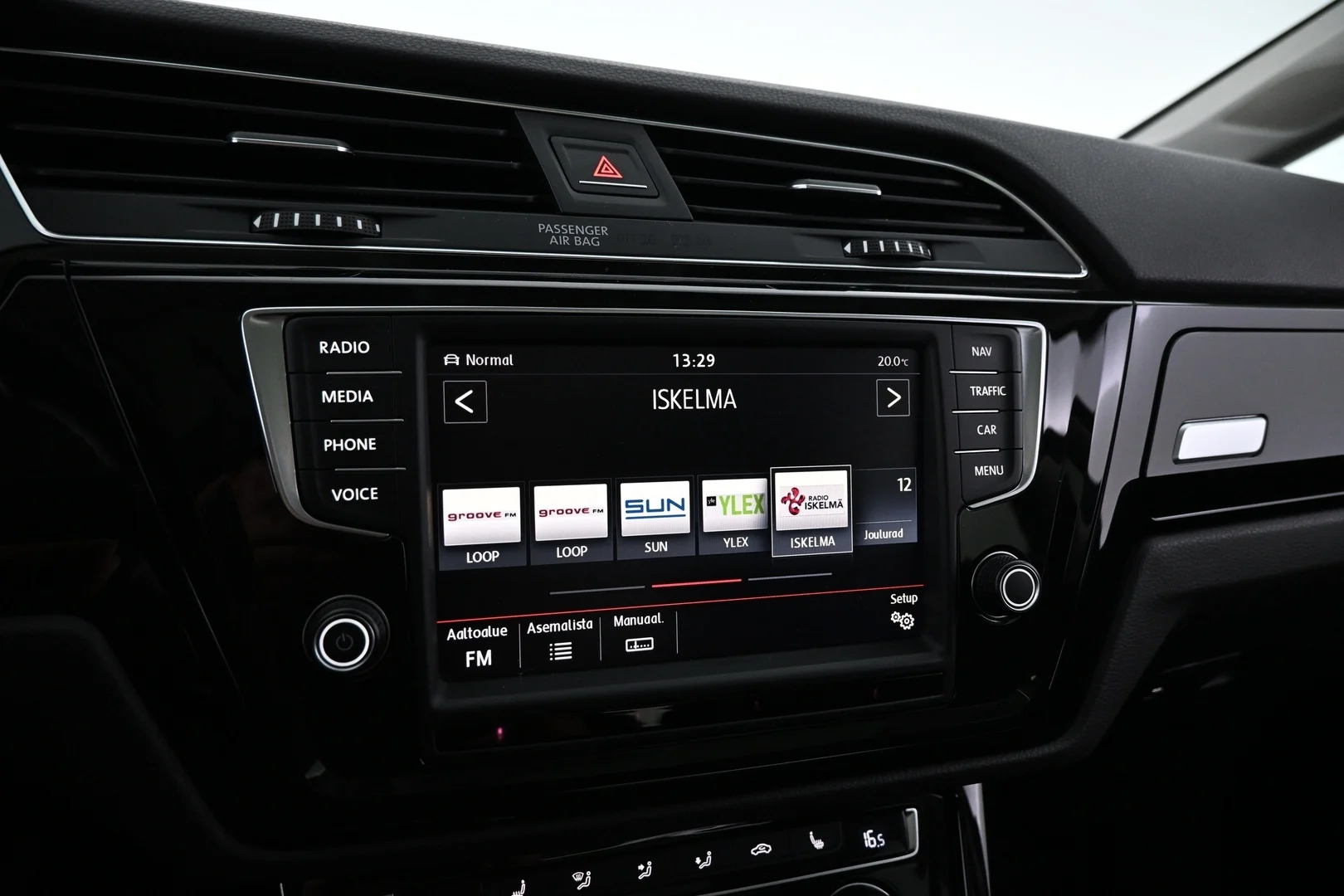 Car Image - aIotCidU2xQPXUOSru4Un