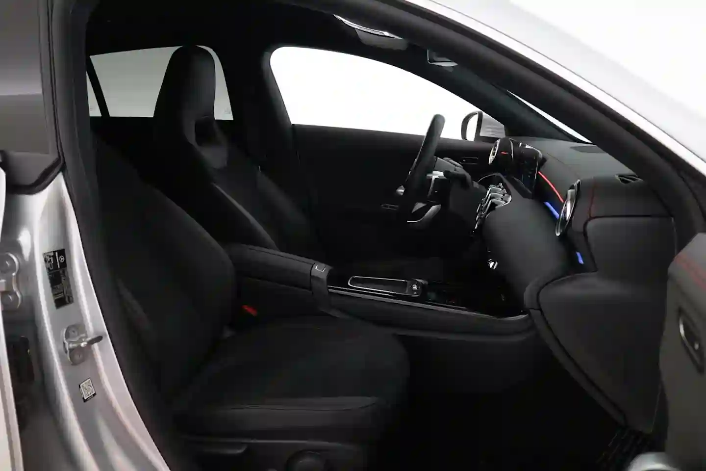 Car Image - da1yGszLHvMBmWHZW5C4F