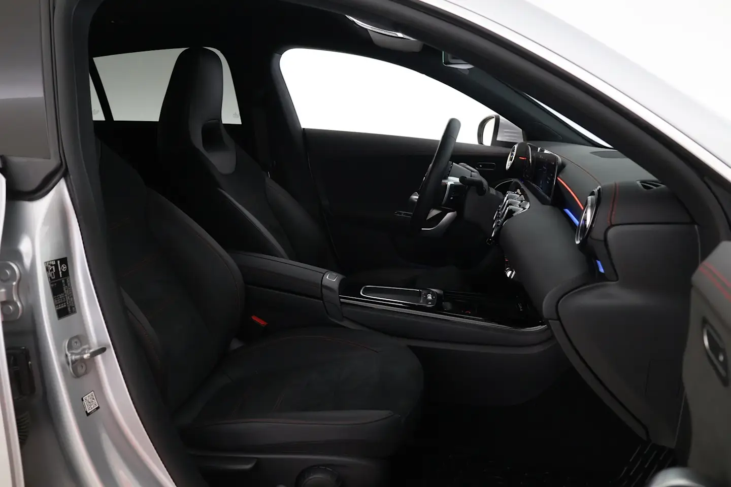 Car Image - da1yGszLHvMBmWHZW5C4F