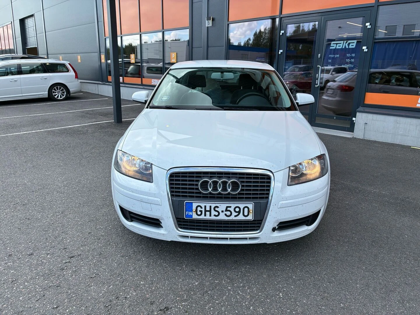 Car Image - 3kIHt33xOUonzCo4Pm2nvn