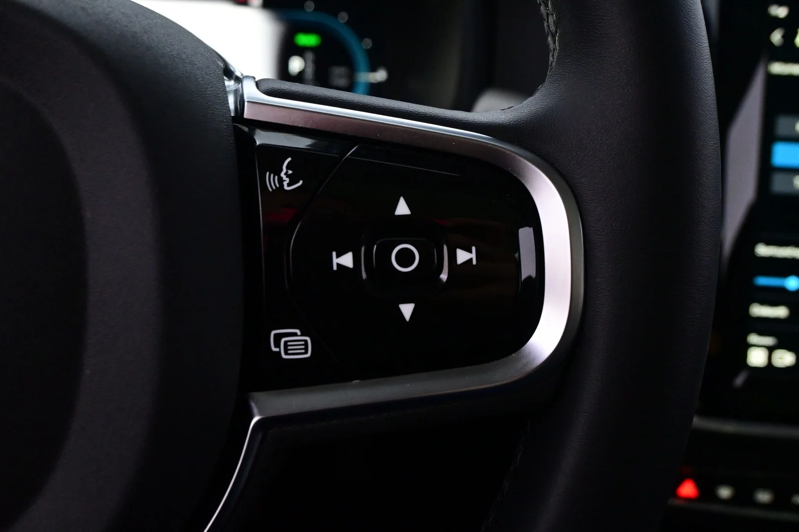Car Image - 6kwnhe5ZbbolU6JFpTxfH9