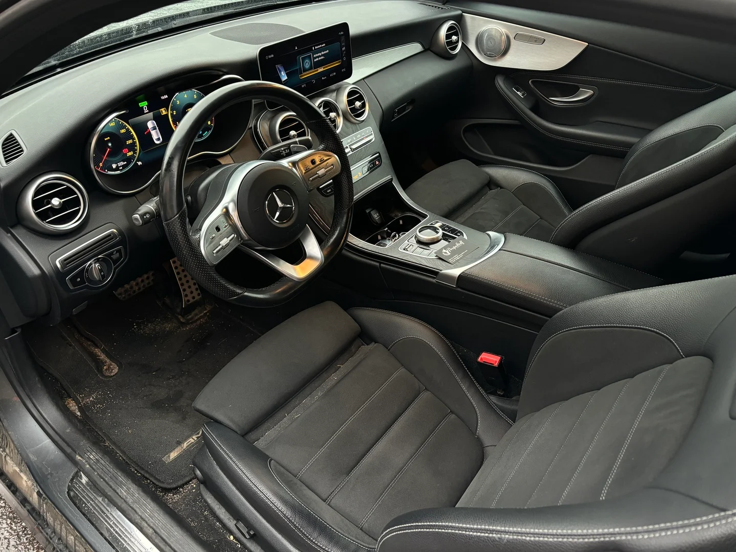 Car Image - 74vwG5ZI6SlOX8un0ayc4G