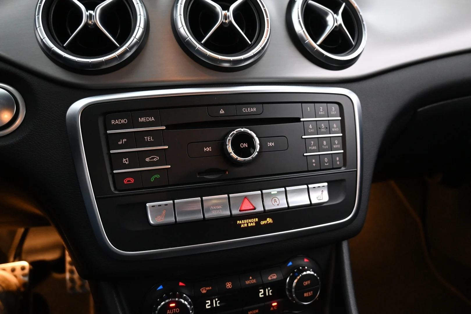 Car Image - 3yka5kFXgpsSuX8g3l8nDm