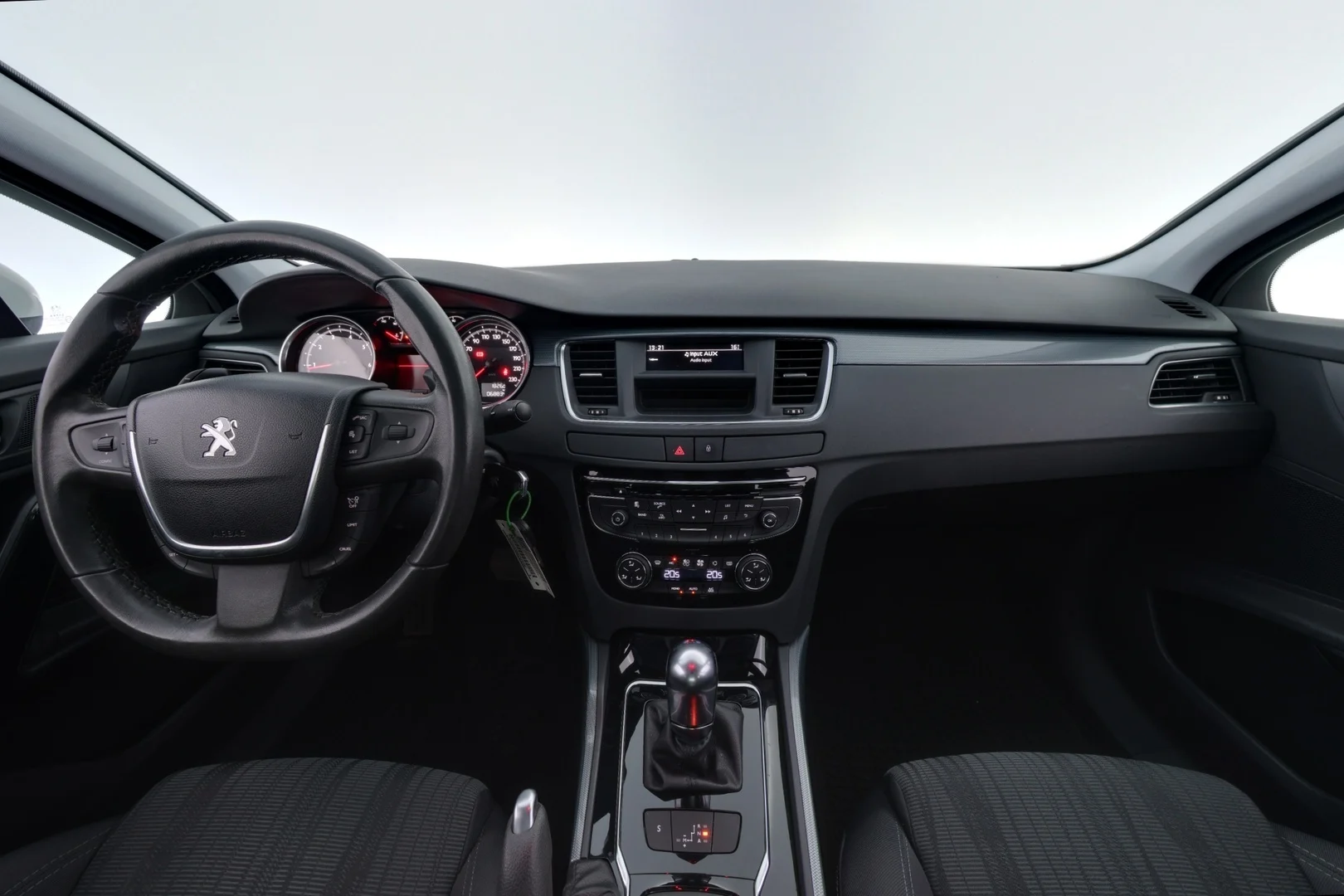 Car Image - 7mcU4PKgBtYgGzLD5N0AN9