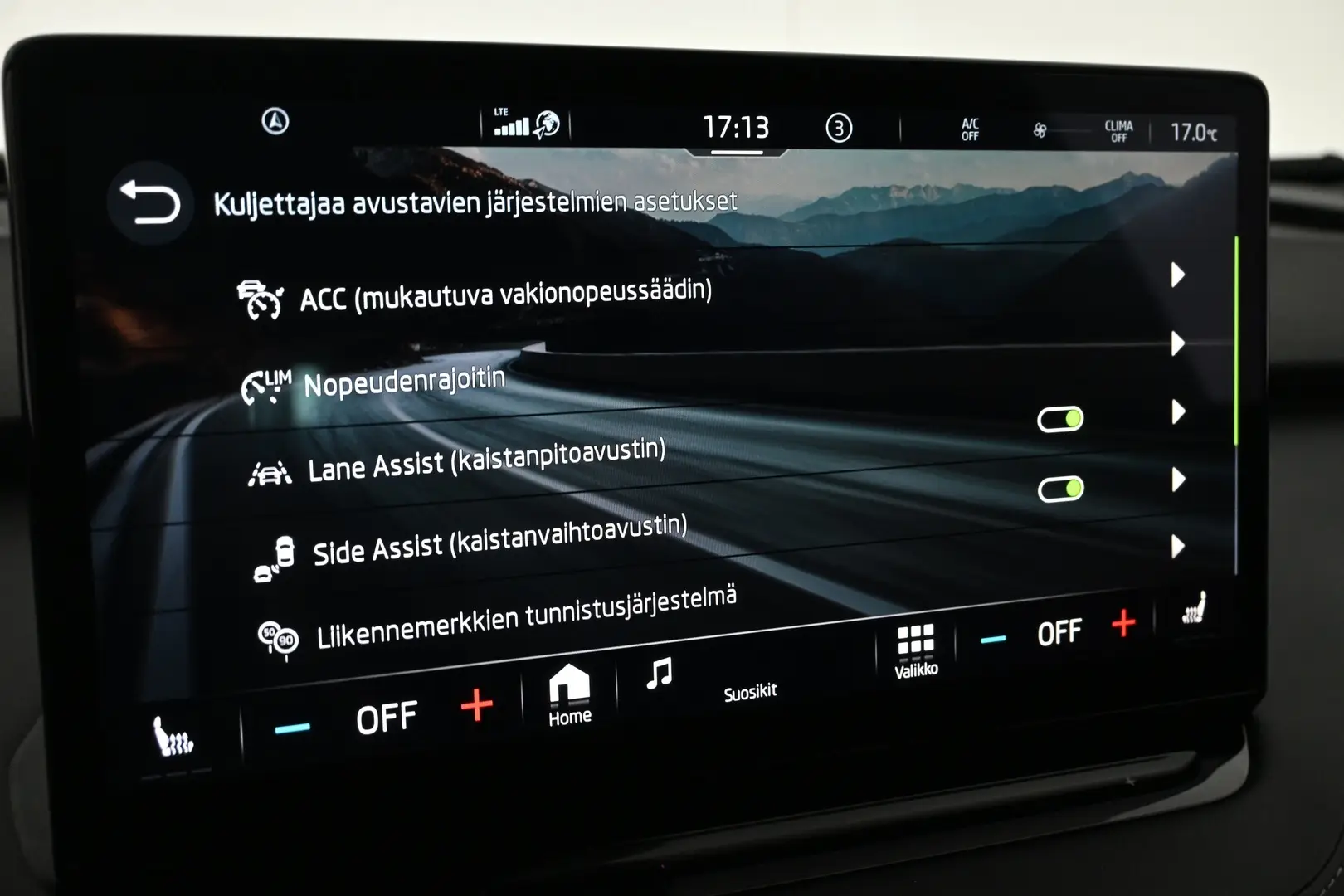 Car Image - 3W4ltdTkzK0NqUm9GenxMa