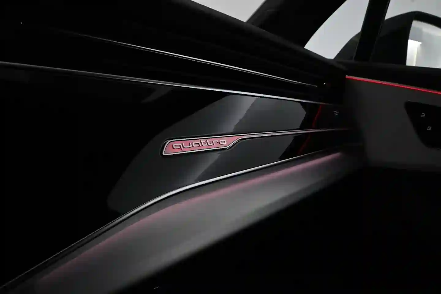 Car Image - 5NtqHOEUfpiUMa9xpOzx5c