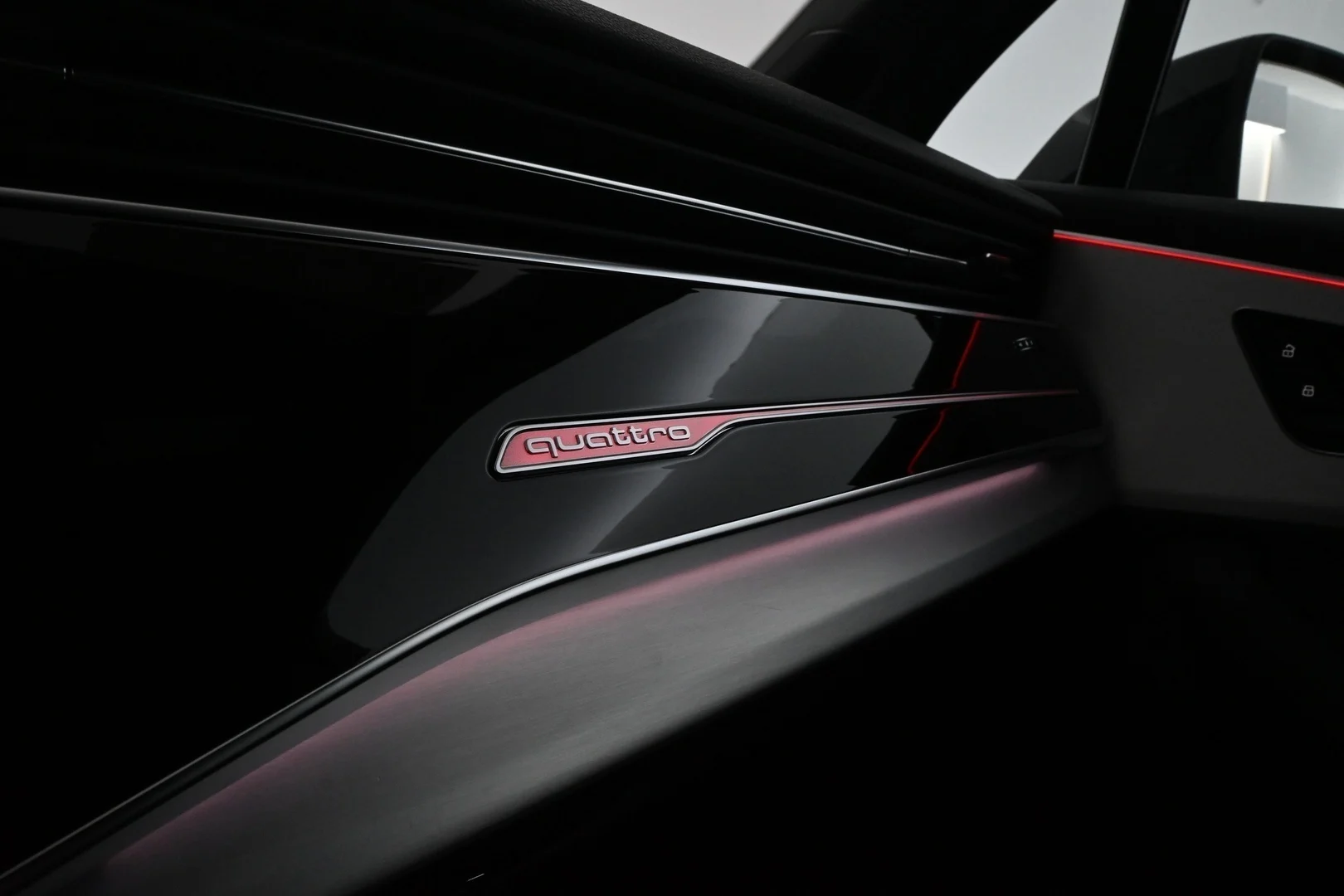 Car Image - 5NtqHOEUfpiUMa9xpOzx5c