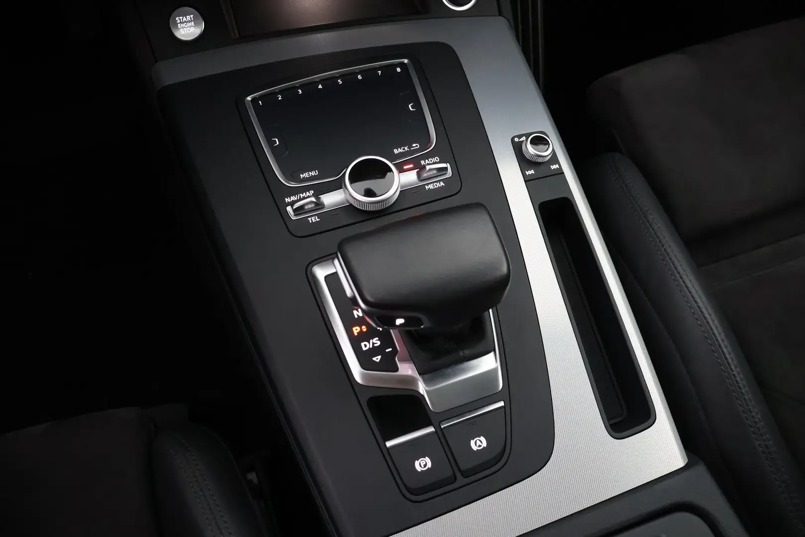 Car Image - HMoefmrmAZi2sJYSM3Nkr