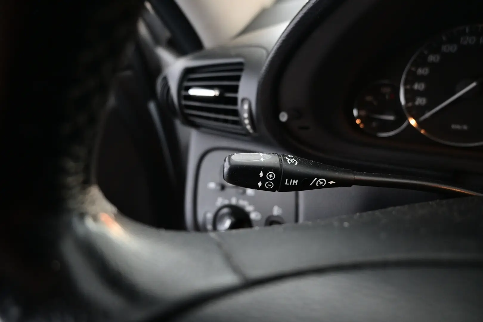 Car Image - 5uGlVgz58Yim6WD0qbulAk