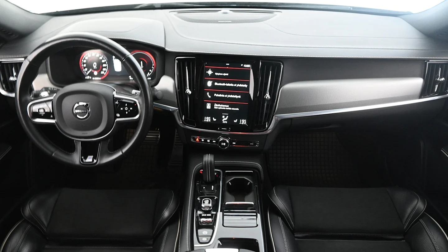 Car Image - 7uA1qSiMrZqz8cOSy1V6cZ