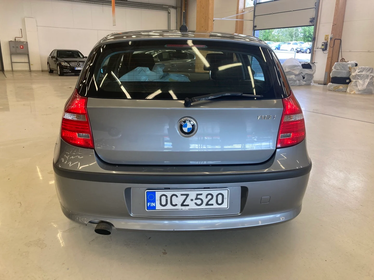 Car Image - 17mRKy1hlgkmXzBNQA96Yf