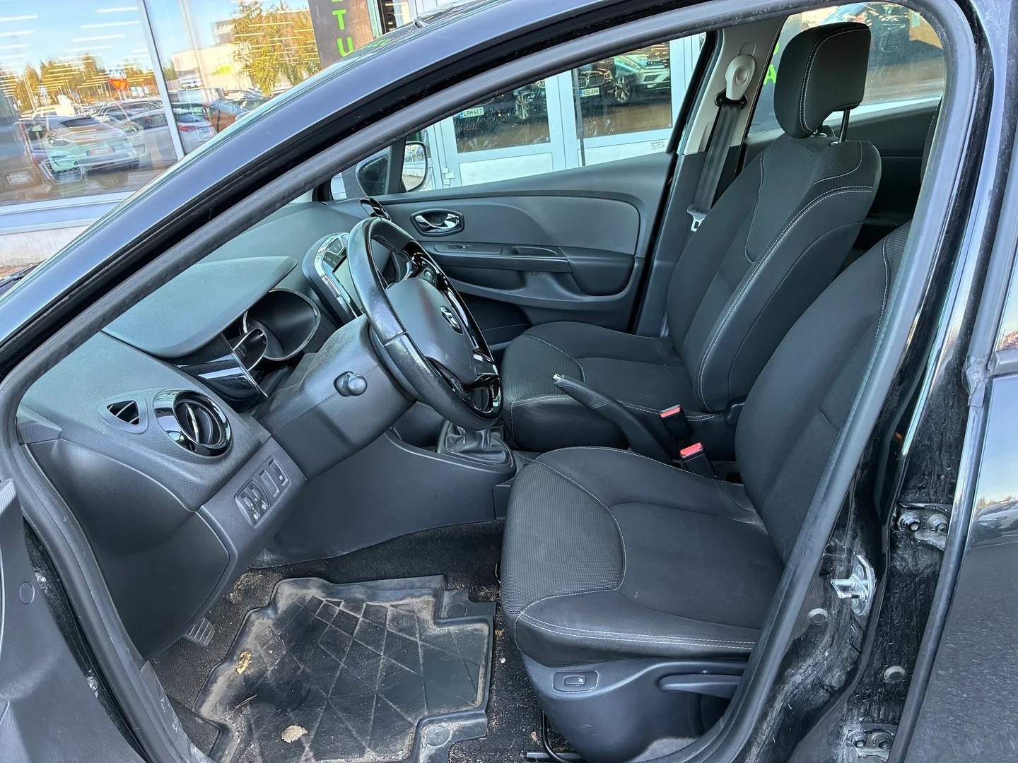 Car Image - 3XsKEy4CO3C5gPN6aPCAbp